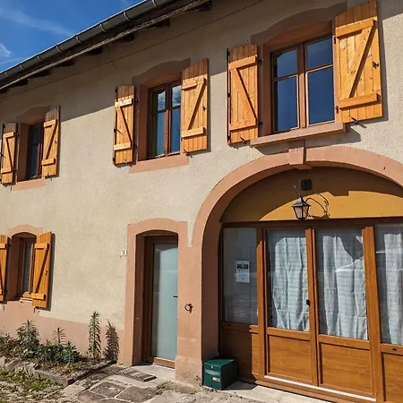 Charmante Myosotis Avec Jardin Et Dvd - Fr-1-589-665 Rehaupal