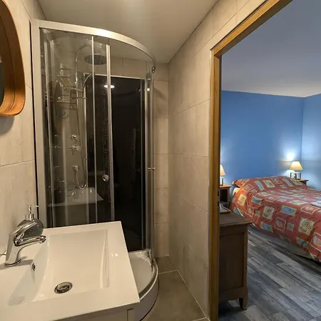 Charmante Myosotis Avec Jardin Et Dvd - Fr-1-589-665 3* Rehaupal